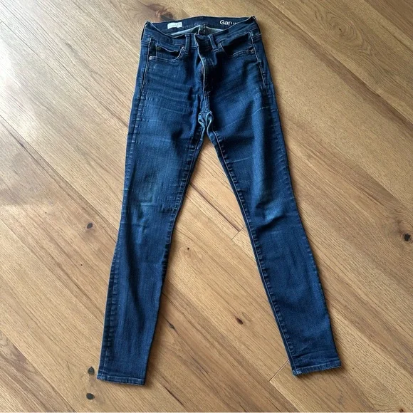 (2) GAP always skinny 26 R / 2 regular - 2 pairs - Picture 2 of 7
